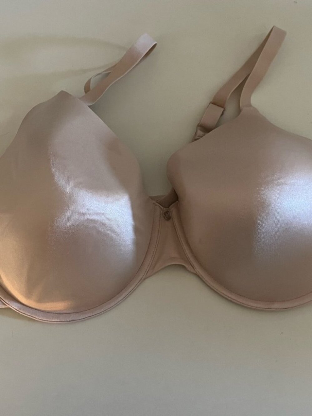 Breezies Satin Bra - size 48D Cream
